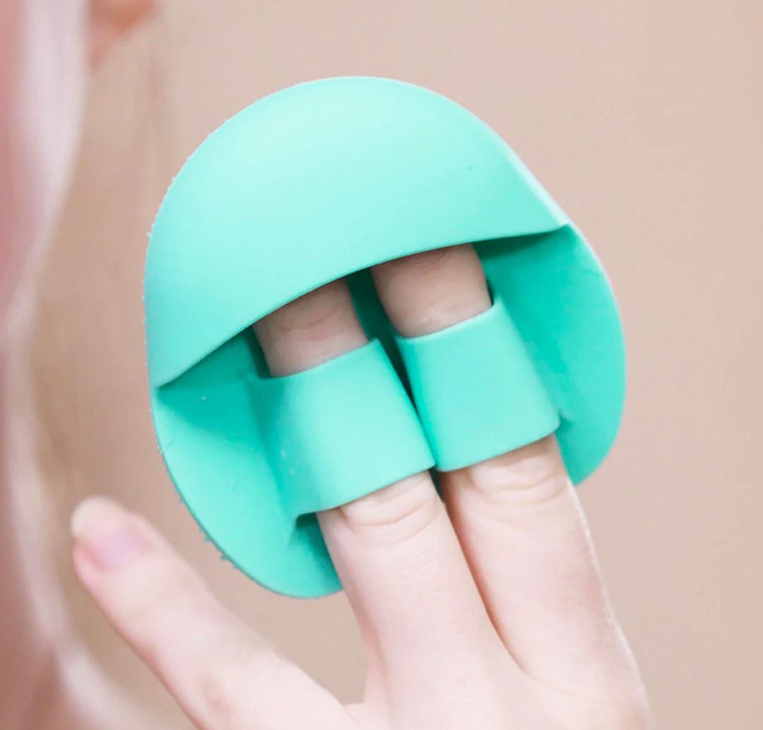 Soft Silicone Shower Brush, Super Deep Cleaning Body Brush, Gentle Exfoliating Bath Glove Soft Silicone Shower Brush, Super Deep Cleaning Body Brush, Gentle Exfoliating Bath Glove